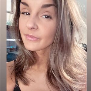 Meet your Posher, Jenna